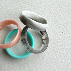4 Silicone Wedding Bands Size 6.5
